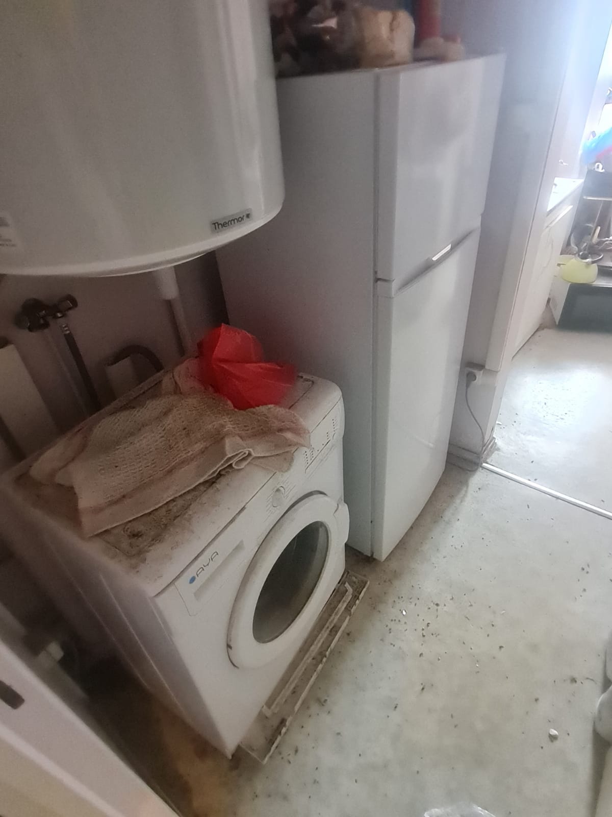 Nettoyage de logements après un décès : Les meilleures pratiques à suivre IMG 20241016 WA0076
