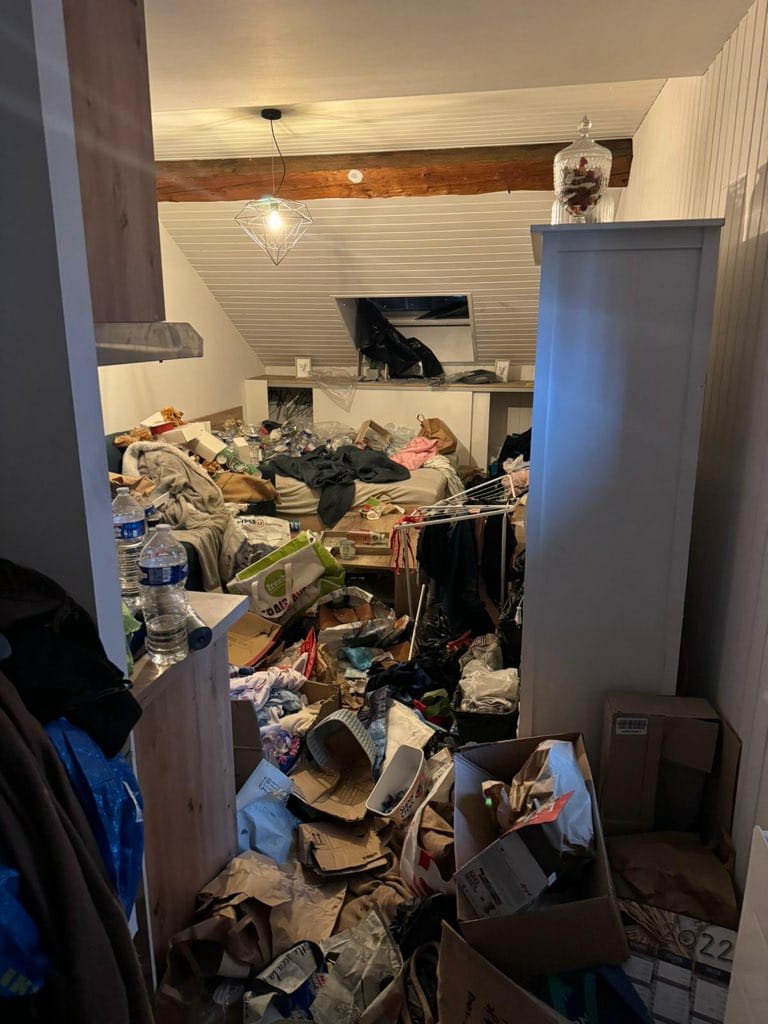 Les impacts d'un incendie sur votre maison et comment les nettoyer IMG 20241213 WA0005